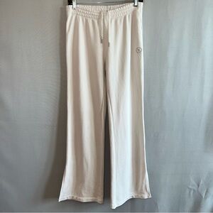Vuori Light Cream Lounge Pants with Side Slits